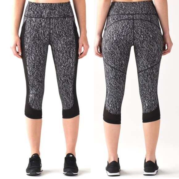 Lululemon Fit Physique Crop Legging Jacquard Black - Picture 9 of 11